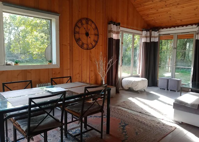 Chalet En Foret, Brame Du Cerf
